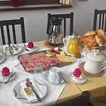 Quarto em Acomodações Particulares Gaestehaus Rosl Reifnitz